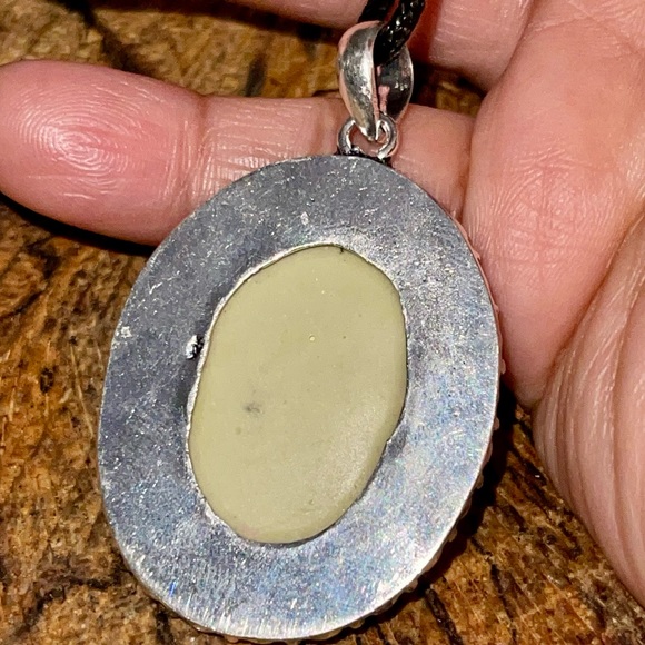 Abalone Shell Pendant 2 1/4” - Picture 9 of 11